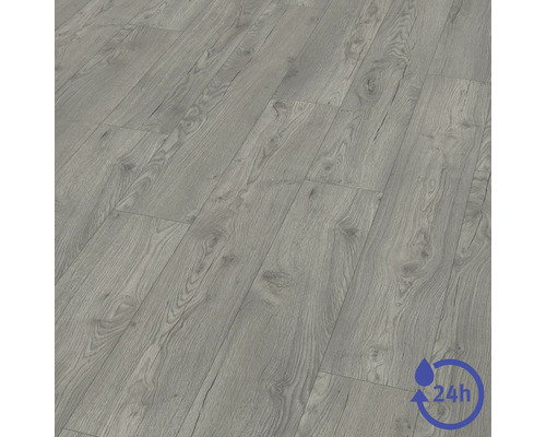 Laminatboden in grauer Eichenoptik mit Holzmaserung und 24 Stunden Wasserresistenz.