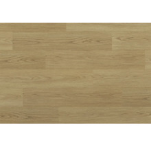 Laminatboden in Eichenoptik mit strukturierter Oberfläche und sichtbarer Holzmaserung.