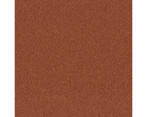 Teppichboden mit fein strukturierter Schlingenoberfläche in Terrakotta.