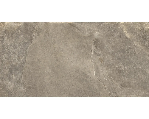 Strukturierte Feinsteinzeugfliese in braungrauer Natursteinoptik.