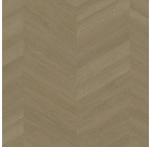 Bodenbelag in Eichenoptik mit Chevron-Muster und Holzmaserung.