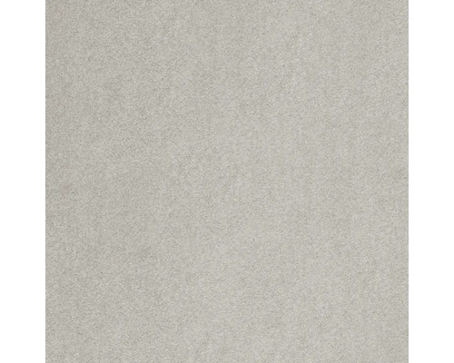 Nahaufnahme eines weichen, kurzflorigen Teppichbodens in Hellgrau