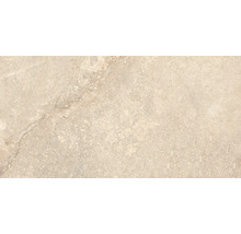 Beige Feinsteinzeugfliese in Natursteinoptik mit dezenter Maserung.