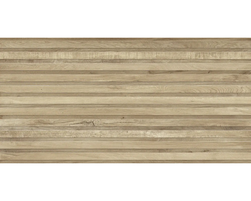 Feinsteinzeugfliese in Holzoptik mit horizontaler Lattenstruktur und sichtbarer Maserung.