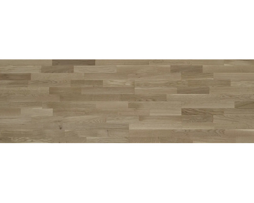Parkett Eiche in Schiffsboden-Optik mit deutlicher Holzmaserung.