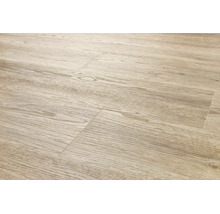 Laminatboden in Holzoptik mit natürlicher Maserung für eine wohnliche Atmosphäre.