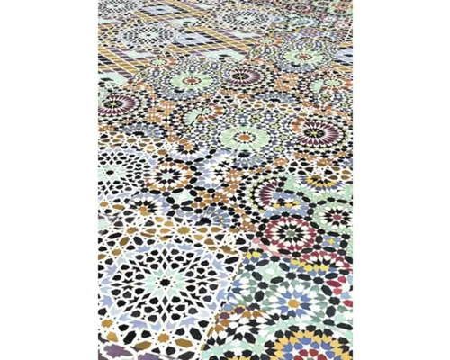 Wandfliesen mit orientalischem Muster im Patchwork Stil für eine dekorative Innenraumgestaltung