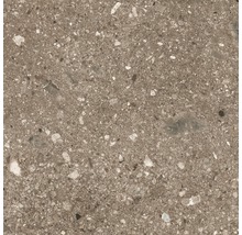 Nahaufnahme einer Bodenfliese mit strukturierter Oberfläche