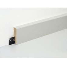 Sockelleiste mit Befestigungsclip an Wand und Boden