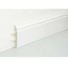 Weiße Sockelleiste an einer Wand