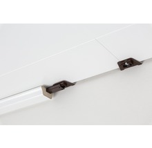 Deckenpaneele mit Befestigungsclips