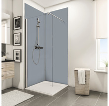 Begehbare Dusche mit Duschrinne, Duscharmatur und Rückwand