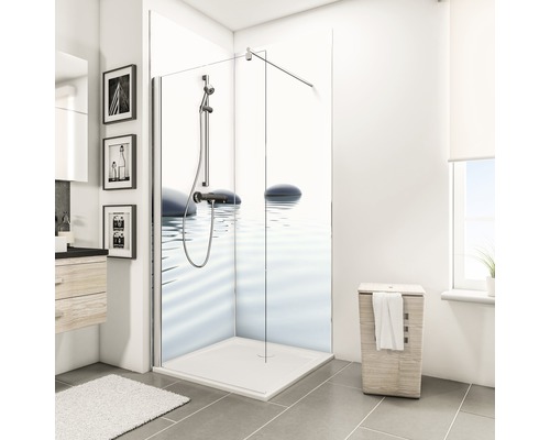 Modernes Badezimmer mit Duschkabine, Waschbecken und Wäschekorb