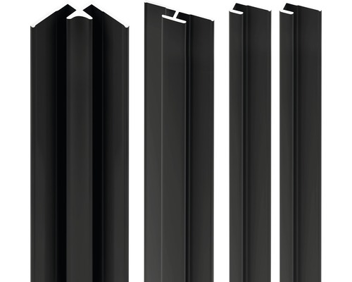 Verschiedene Zaunpfosten aus Metall