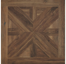 Quadratische Fliese mit Holzoptik und geometrischem Muster