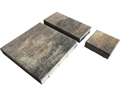 Pflastersteine aus Stein in verschiedenen Größen