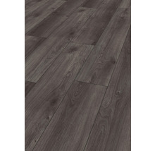 Verlegter Laminatboden mit Holzoptik