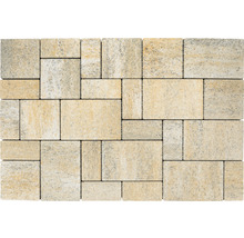 Pflastersteine in verschiedenen Größen verlegt