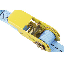 Detailansicht eines Spanngurts mit Ratsche