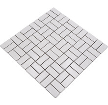 Mosaikmatte mit rechteckigen Steinen im Fischgrätmuster