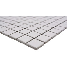 Quadratische Mosaikfliesen