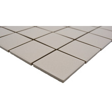 Quadratische Mosaikfliesen aus Keramik