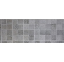 Graue Mosaikfliesen mit unterschiedlichen Mustern