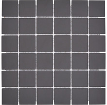 Mosaikfliese mit quadratischen, kleinen Fliesen