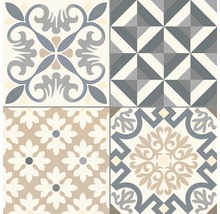 Muster aus vier Fliesen mit unterschiedlichen Designs