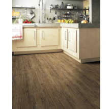 Küchenszene mit Holzboden