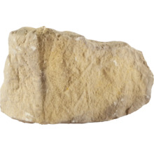 Einzelner heller Naturstein für den Garten