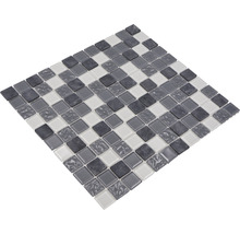 Mosaikfliese mit quadratischen Elementen aus Glas und Stein