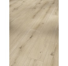 Verlegtes Laminat mit Holzoptik