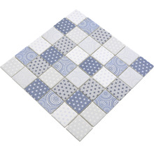 Mosaikfliese mit Muster