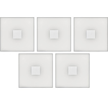 Fünf quadratische LED Paneele