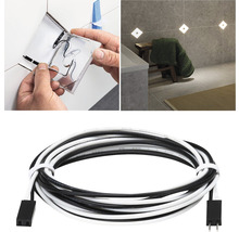 Anwendungsszene mit Fliesenzubehör und ein Kabel