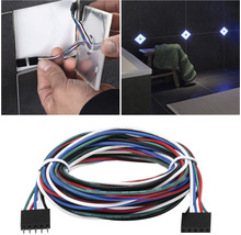 Installationsszene mit LED-Licht und Anschlusskabel