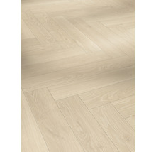 Verlegung von Laminatboden im Fischgrätmuster