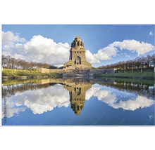Denkmal der Völkerschlacht bei Leipzig mit Wasserbecken