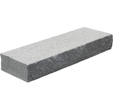 Grauer Beton Pflasterstein