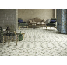 Wohnraum mit dekorativen Bodenfliesen und passenden Möbeln für ein stilvolles Ambiente