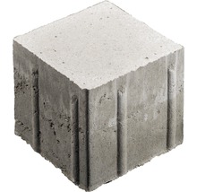 Betonpflasterstein mit gerillter Oberfläche