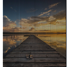 Dekoratives Rollo mit einem Motiv von einem Steg bei Sonnenuntergang