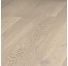 Heller Holzboden mit Maserung