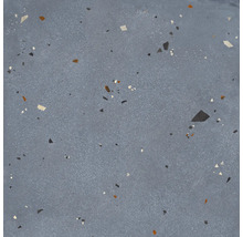 Nahaufnahme einer Bodenfliese mit Terrazzomuster