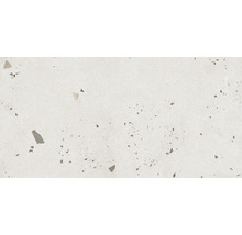 Nahaufnahme einer Bodenfliese mit Terrazzo-Design