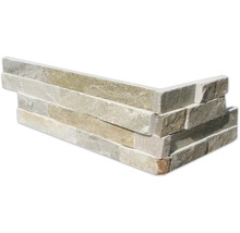 Ecke aus Naturstein-Verblendern