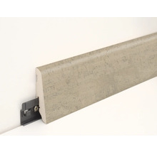 Sockelleiste aus Holzwerkstoff mit Clipbefestigung an der Wand