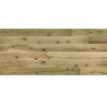 Holzboden aus Eiche mit Astlöchern