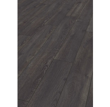 Verlegung von Laminatboden mit Holzstruktur